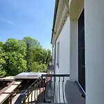 Balkan Aparts