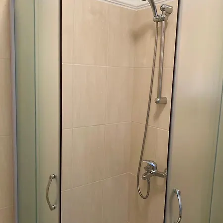 Balkan Aparts 3* היסריה