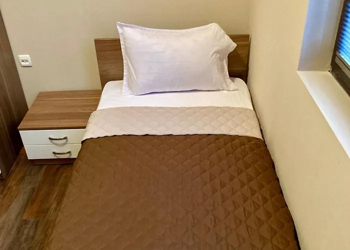 Gæstehus Balkan Aparts 3*